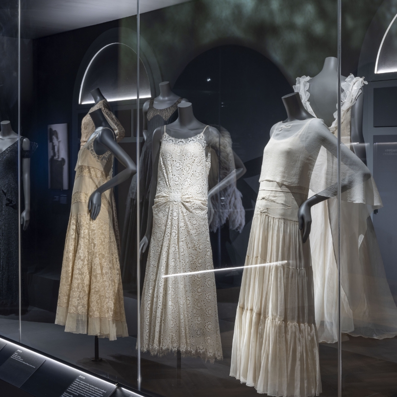 Gabrielle Chanel. Fashion Manifesto at Victoria and Albert Museum