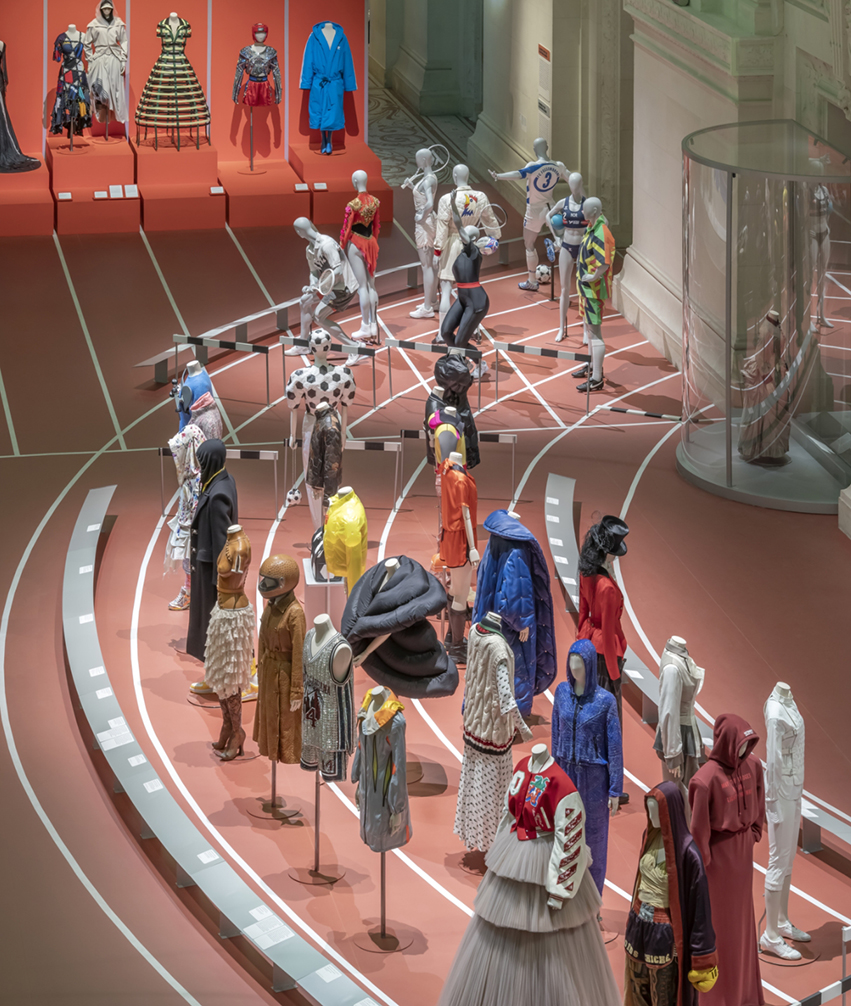 MODE_ET_SPORT_Luc_Boegly-050 Gabrielle Chanel. Fashion Manifesto at Victoria and Albert Museum
